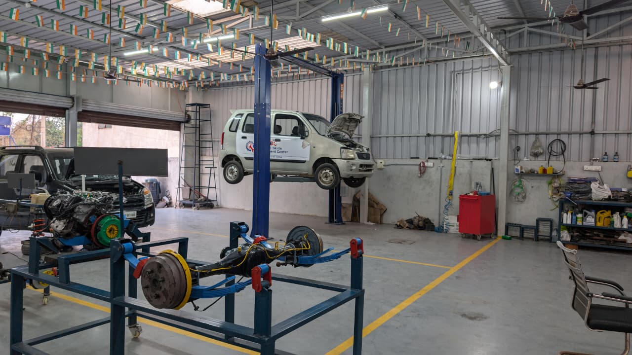 Computer literacy training at VSDC